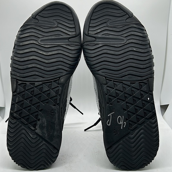 Adidas x Alexander Wang Futureshell Silver/Black Sneaker Shoes **Size 7** - Picture 6 of 8